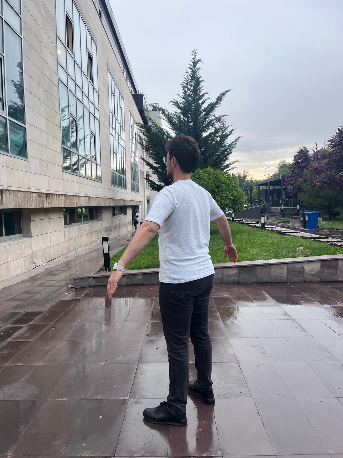 Giriş fotoğrafı