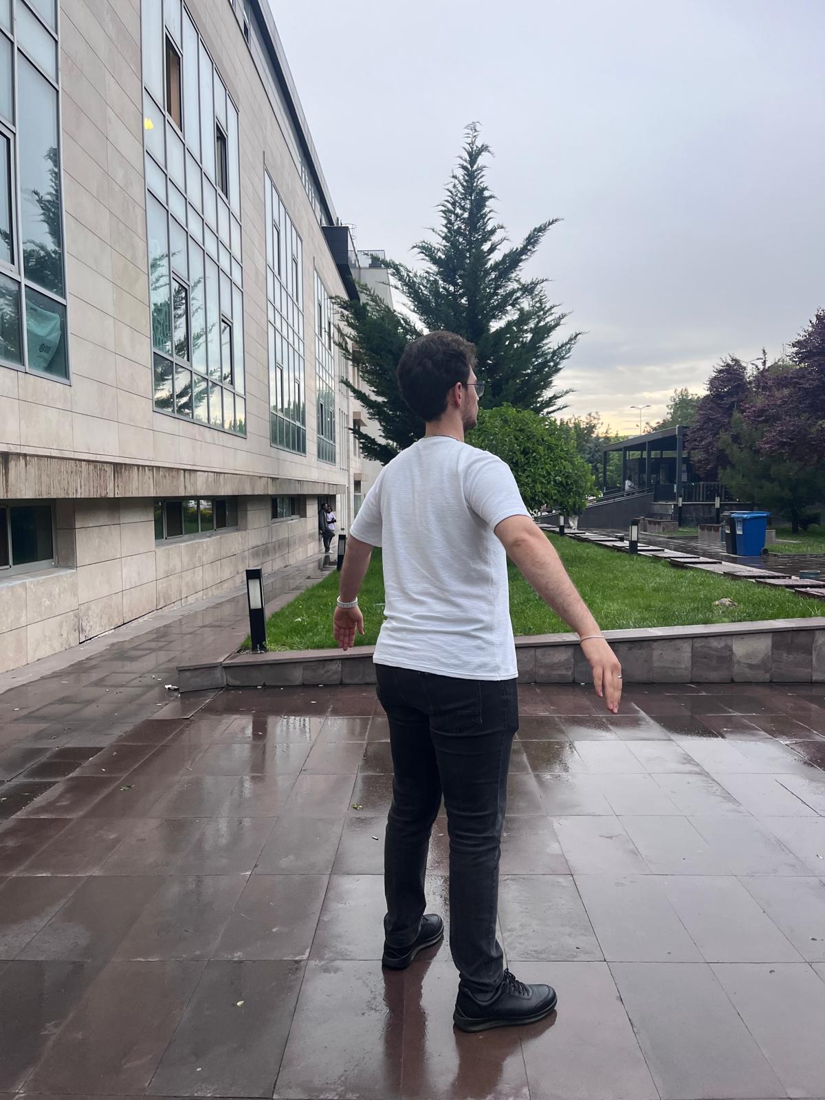 Giriş fotoğrafı